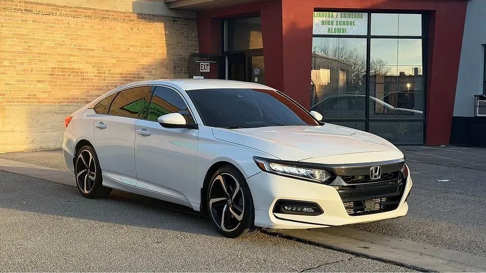 2019 HONDA Accord