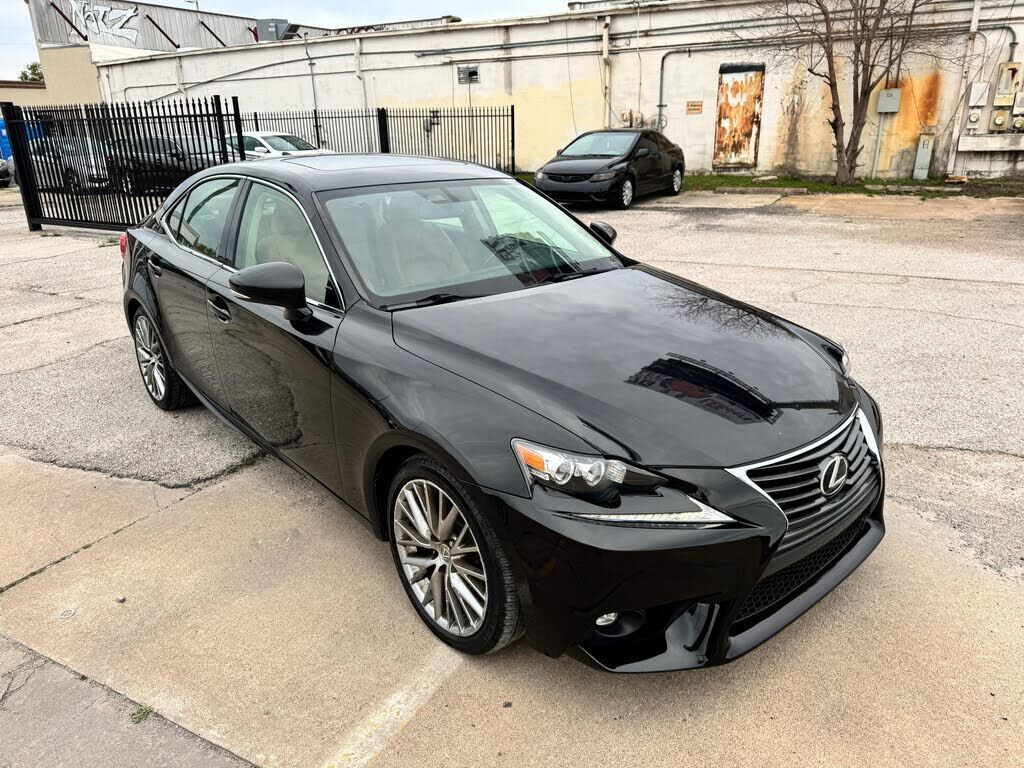 2015 LEXUS IS