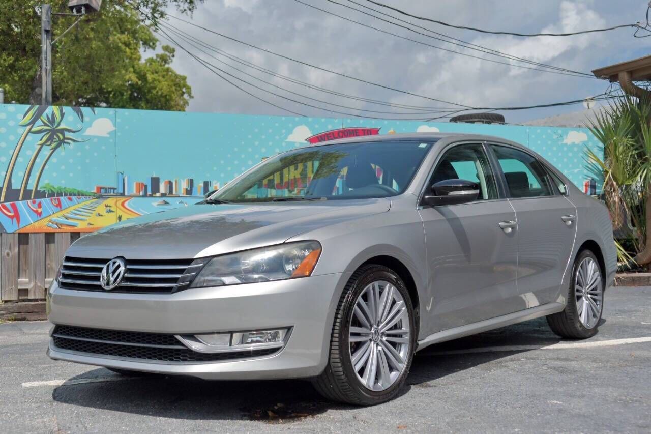 2014 VOLKSWAGEN Passat