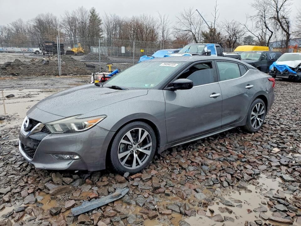 2017 NISSAN Maxima
