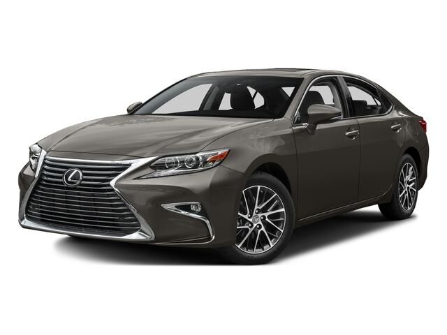 2018 LEXUS ES