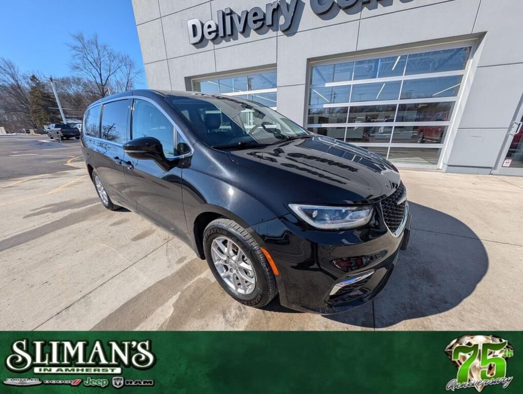 2024 CHRYSLER Pacifica