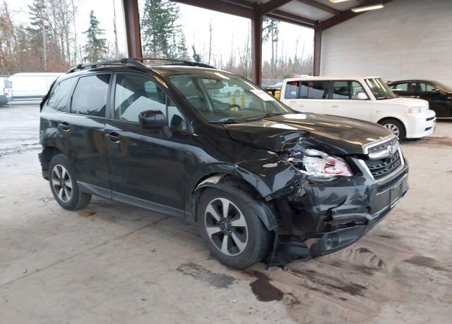 2017 SUBARU Forester