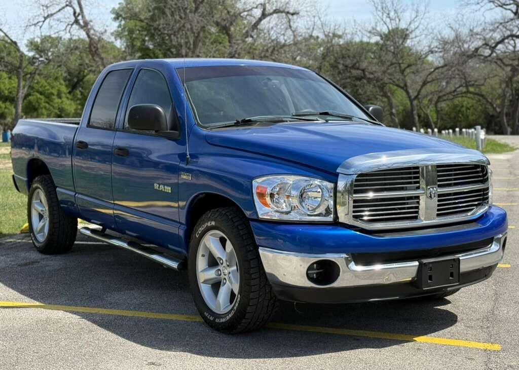 2008 DODGE Ram