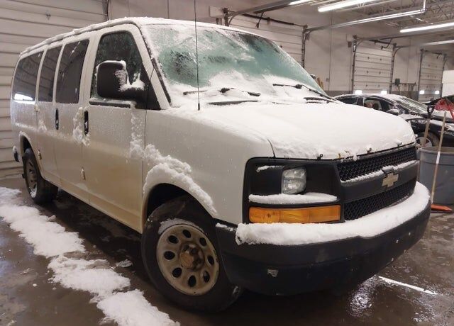 2013 CHEVROLET Express