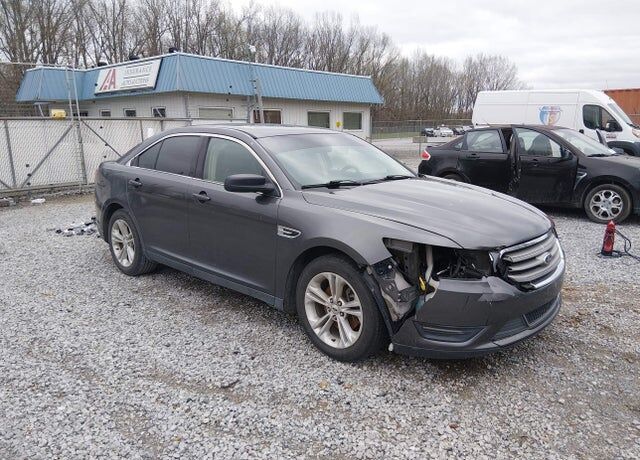 2015 FORD Taurus