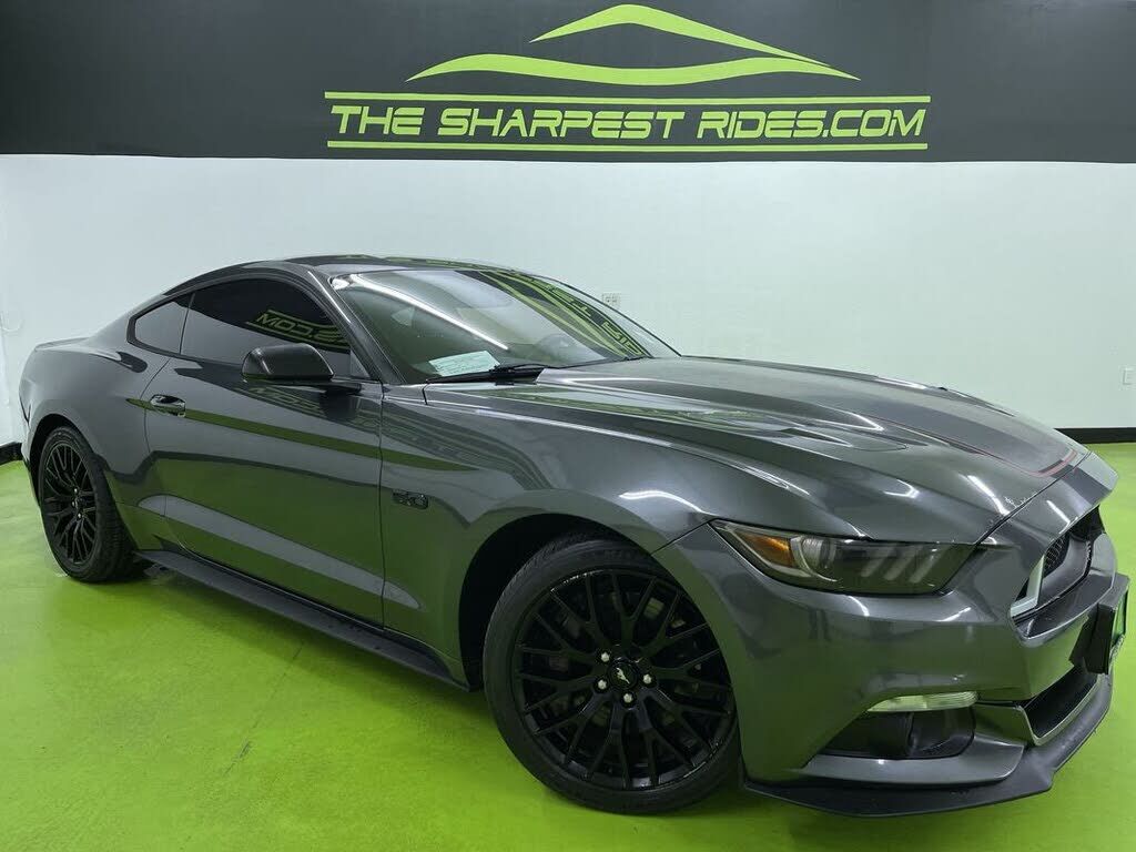 2017 FORD Mustang