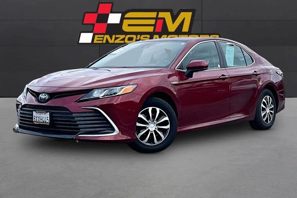 2021 TOYOTA Camry