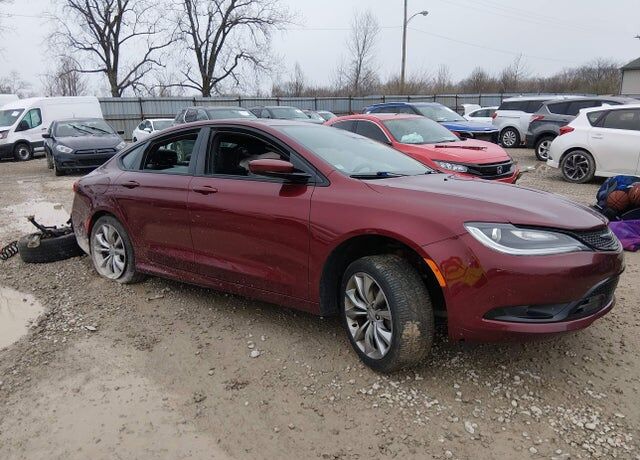 2016 CHRYSLER 200