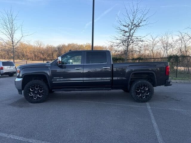 2016 GMC Sierra