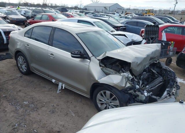 2016 VOLKSWAGEN Jetta