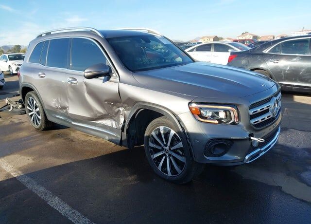 2022 MERCEDES-BENZ GLB-Class