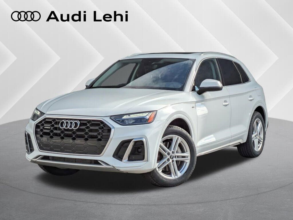 2021 AUDI Q5 e