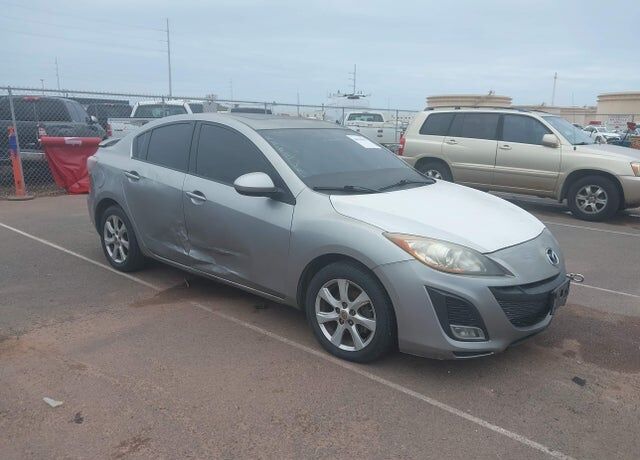 2011 MAZDA Mazda3