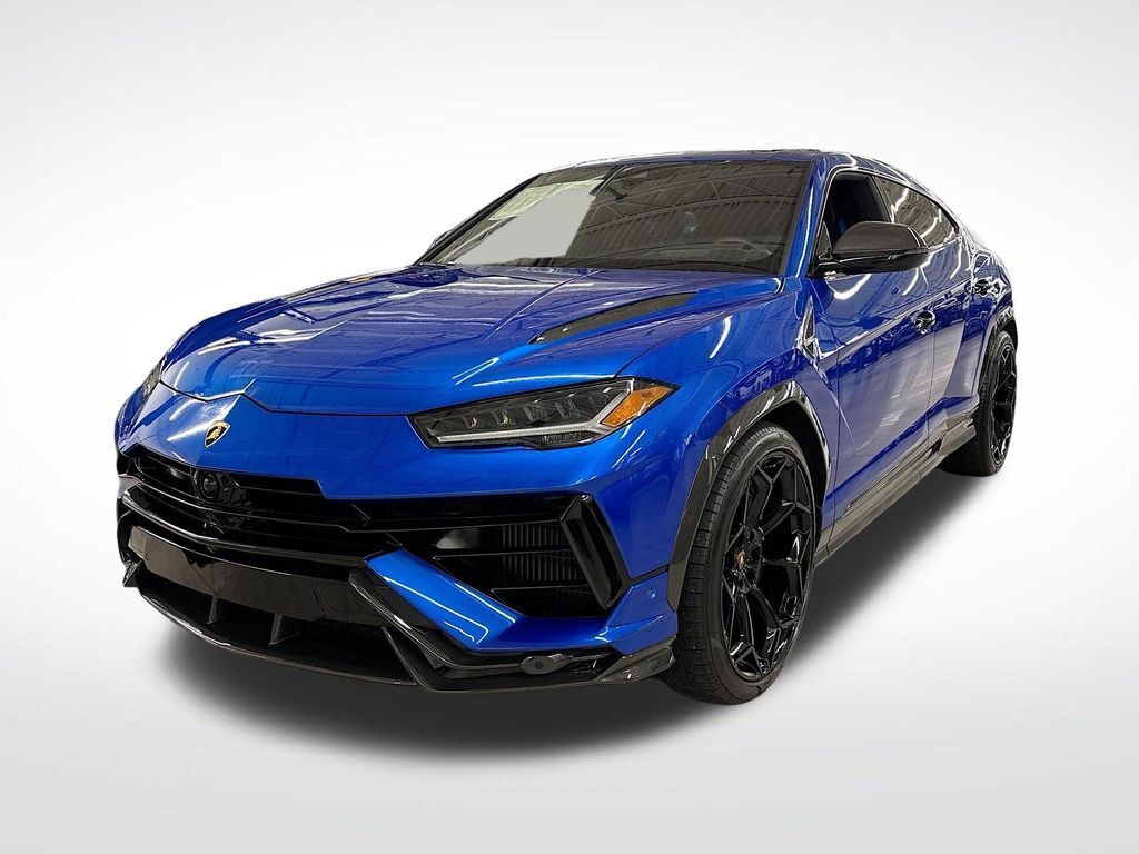 2024 LAMBORGHINI URUS