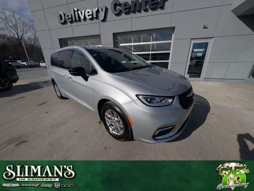 2024 CHRYSLER Pacifica