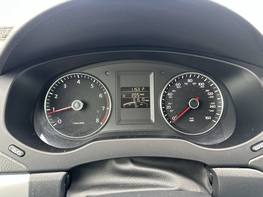 2014 VOLKSWAGEN Jetta