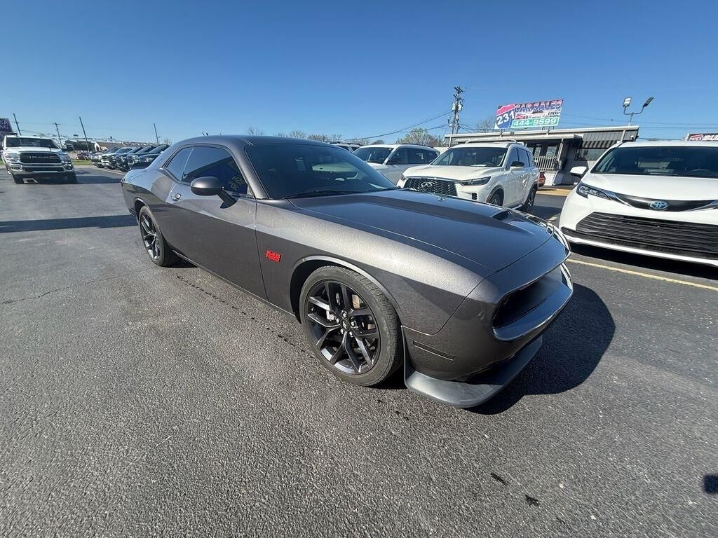 2019 DODGE Challenger