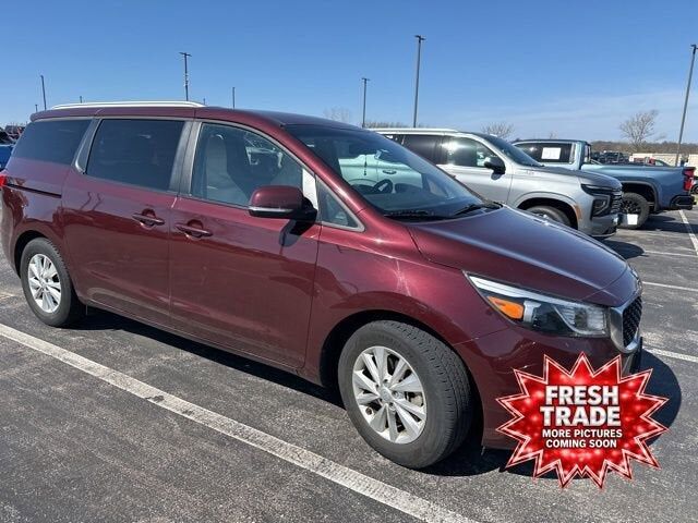 2017 KIA Sedona