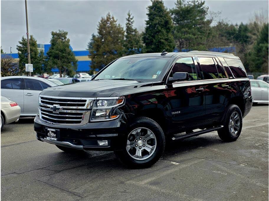 2017 CHEVROLET Tahoe