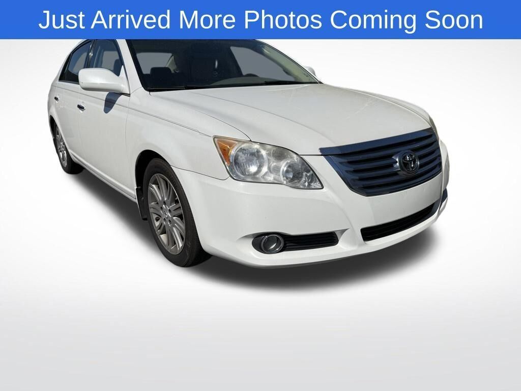 2010 TOYOTA Avalon