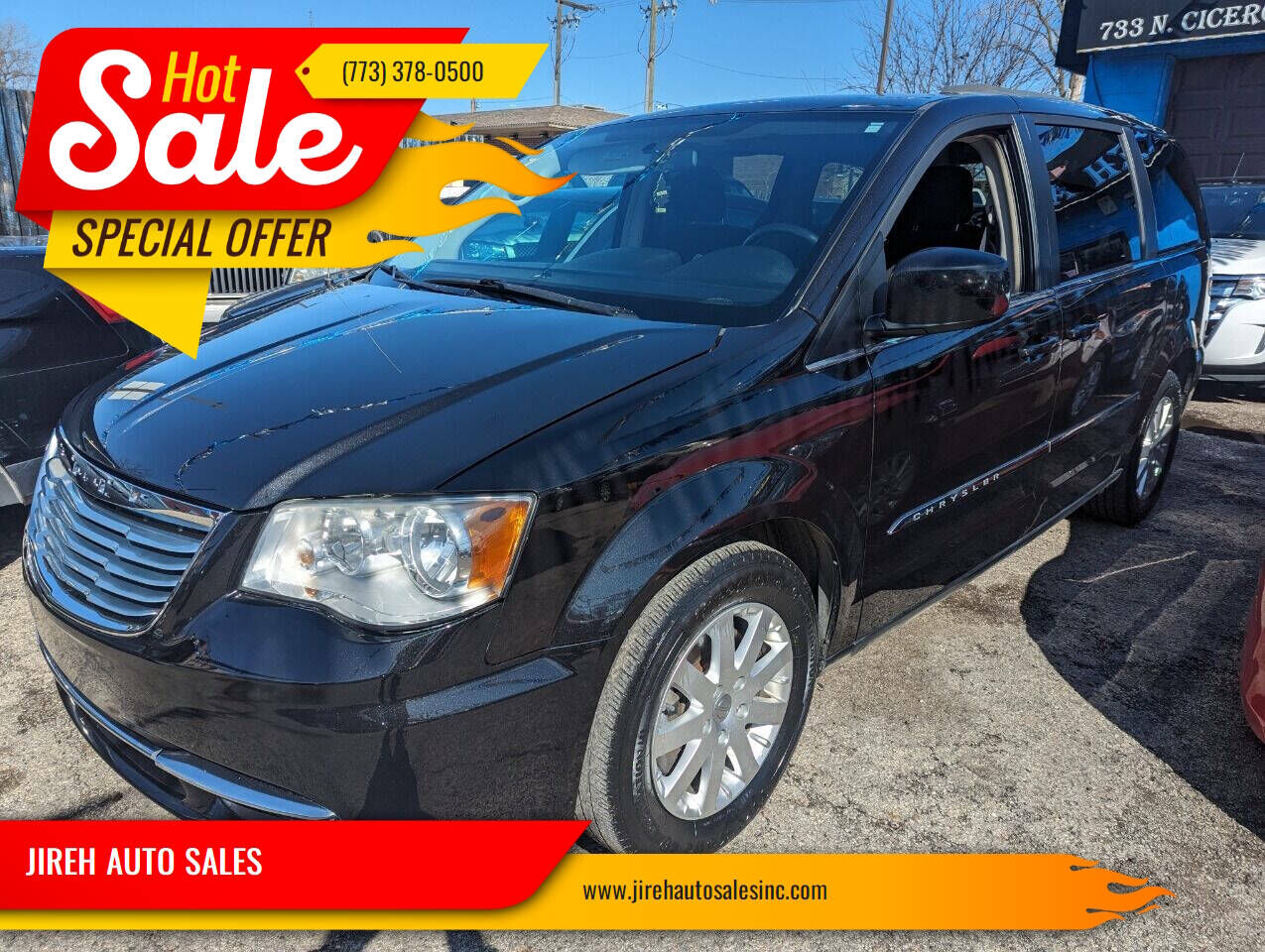 2015 CHRYSLER Town and Country