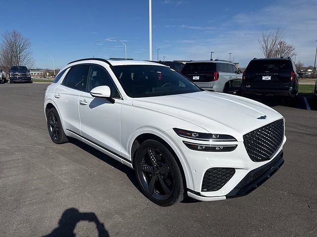 2022 GENESIS GV70