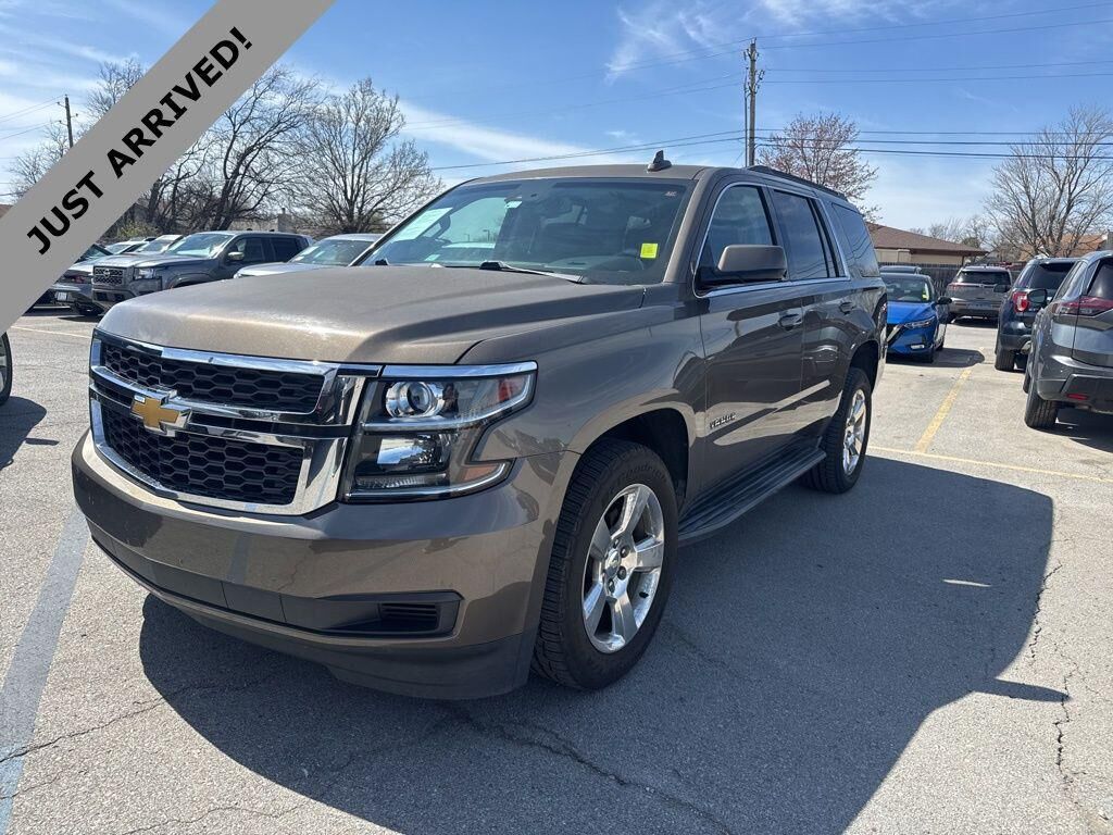 2016 CHEVROLET Tahoe