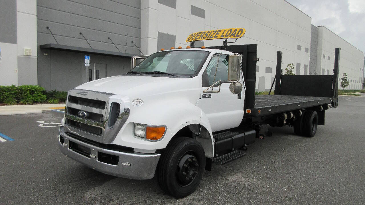 2015 FORD F-650