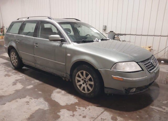 2003 VOLKSWAGEN Passat