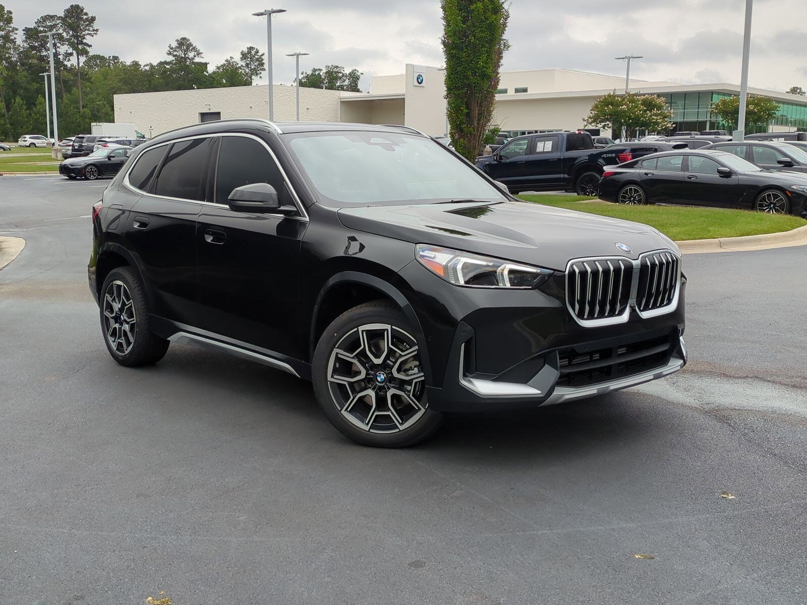 2025 BMW X1