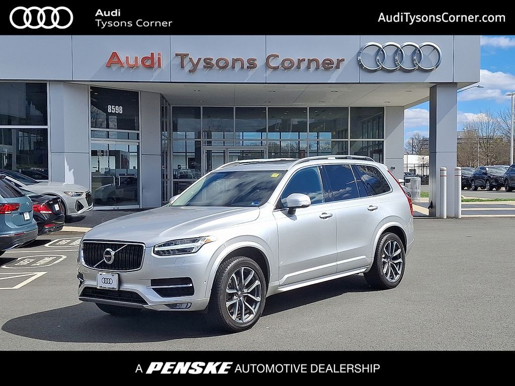 2017 VOLVO XC90