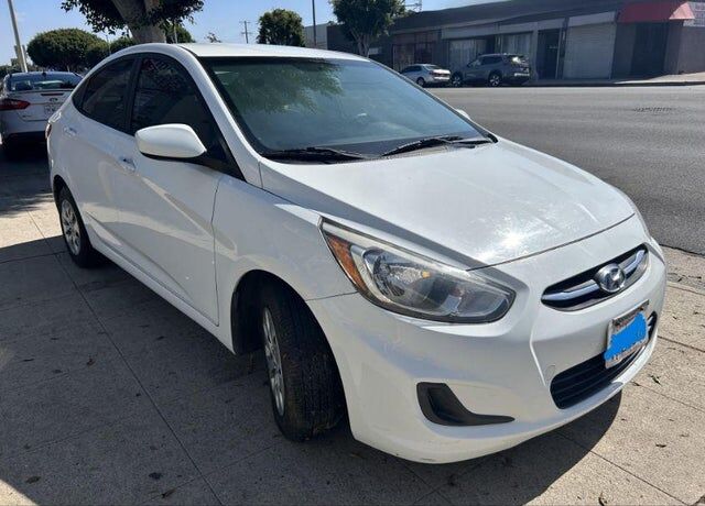 2015 HYUNDAI Accent