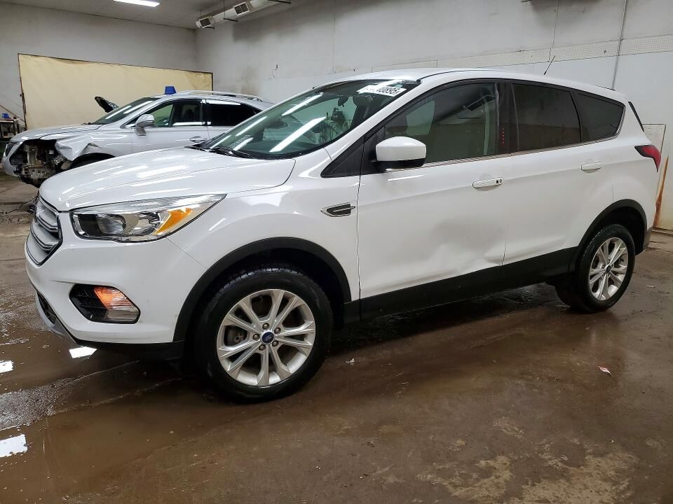 2019 FORD Escape