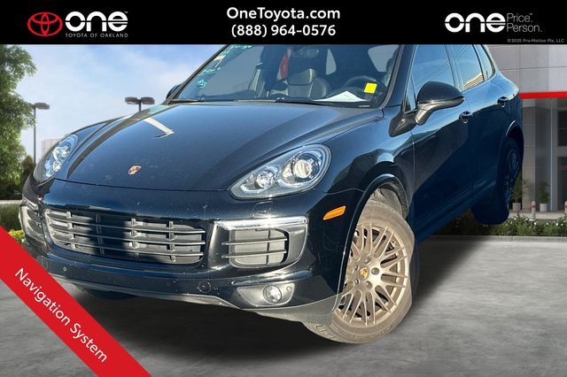 2017 PORSCHE Cayenne