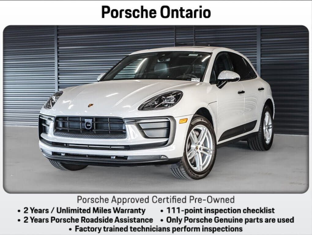 2023 PORSCHE Macan