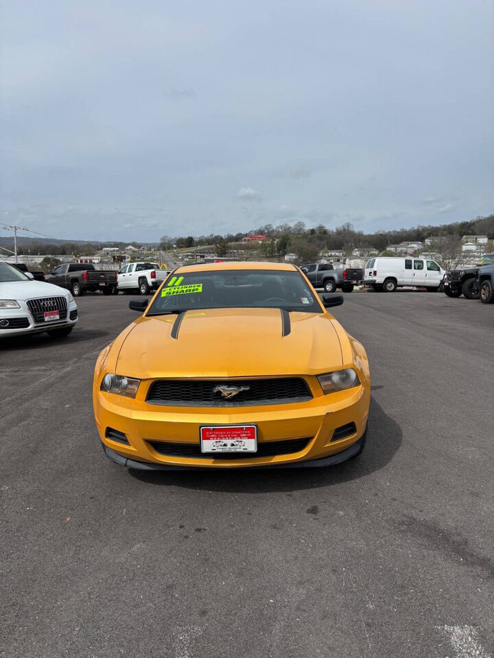 2011 FORD Mustang
