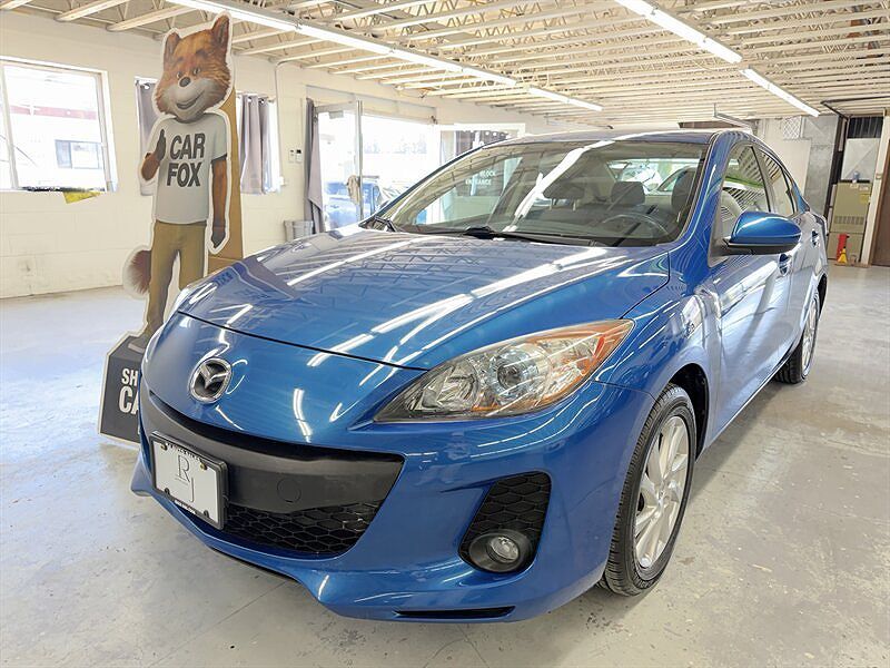 2012 MAZDA Mazda3