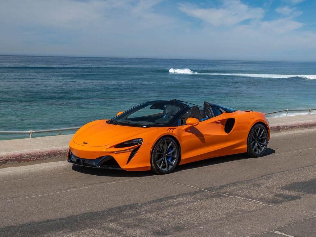 2026 MCLAREN ARTURA