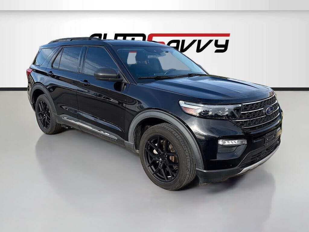 2021 FORD Explorer
