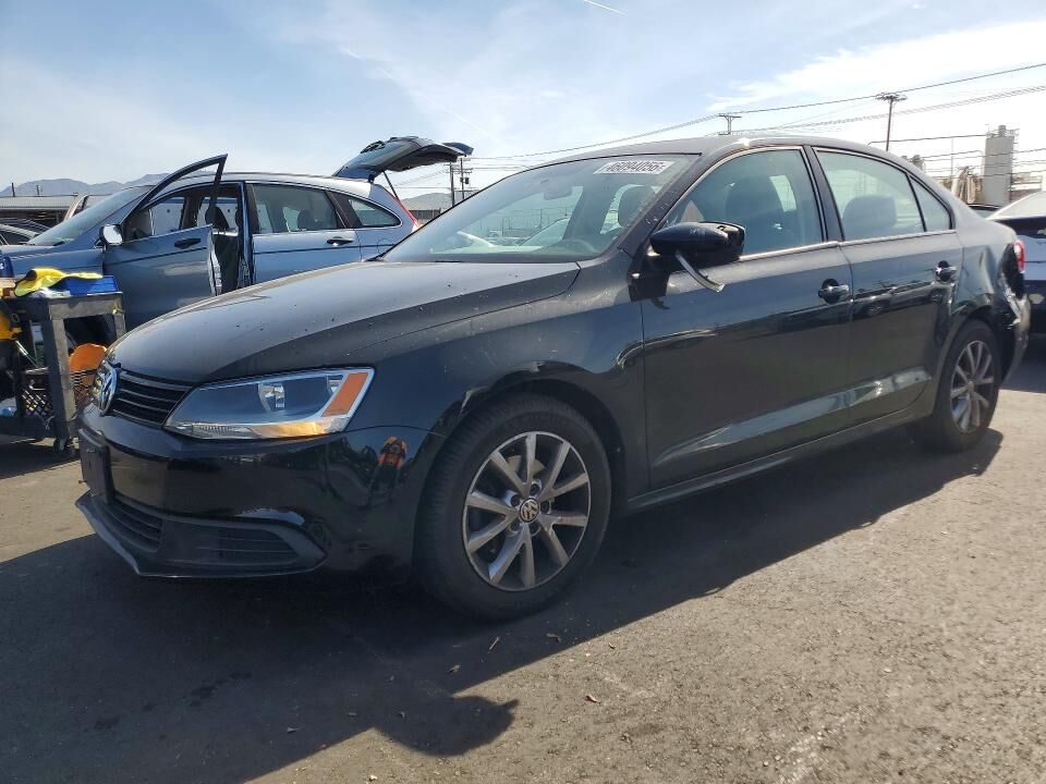 2012 VOLKSWAGEN Jetta