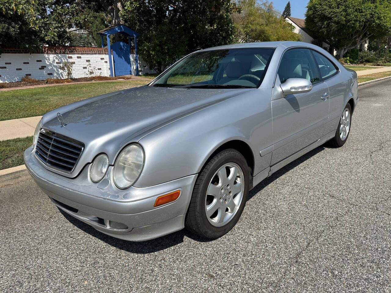 2002 MERCEDES-BENZ CLK-Class