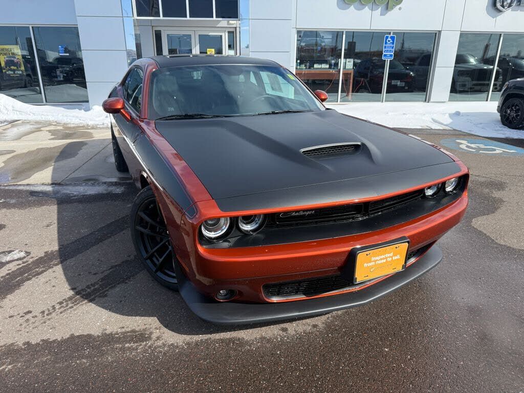 2023 DODGE Challenger