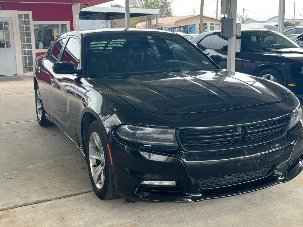 2016 DODGE Charger