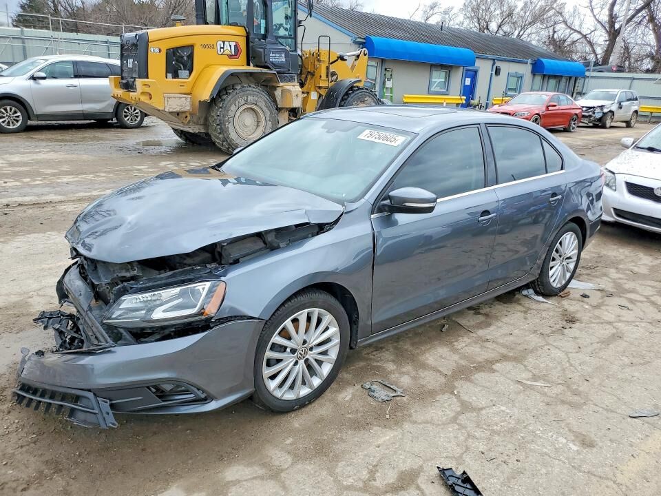 2016 VOLKSWAGEN Jetta