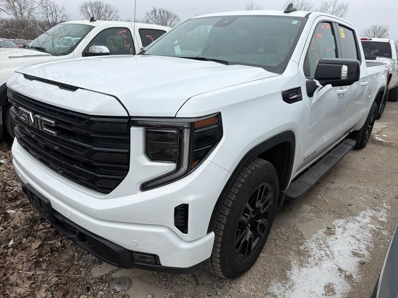 2024 GMC Sierra
