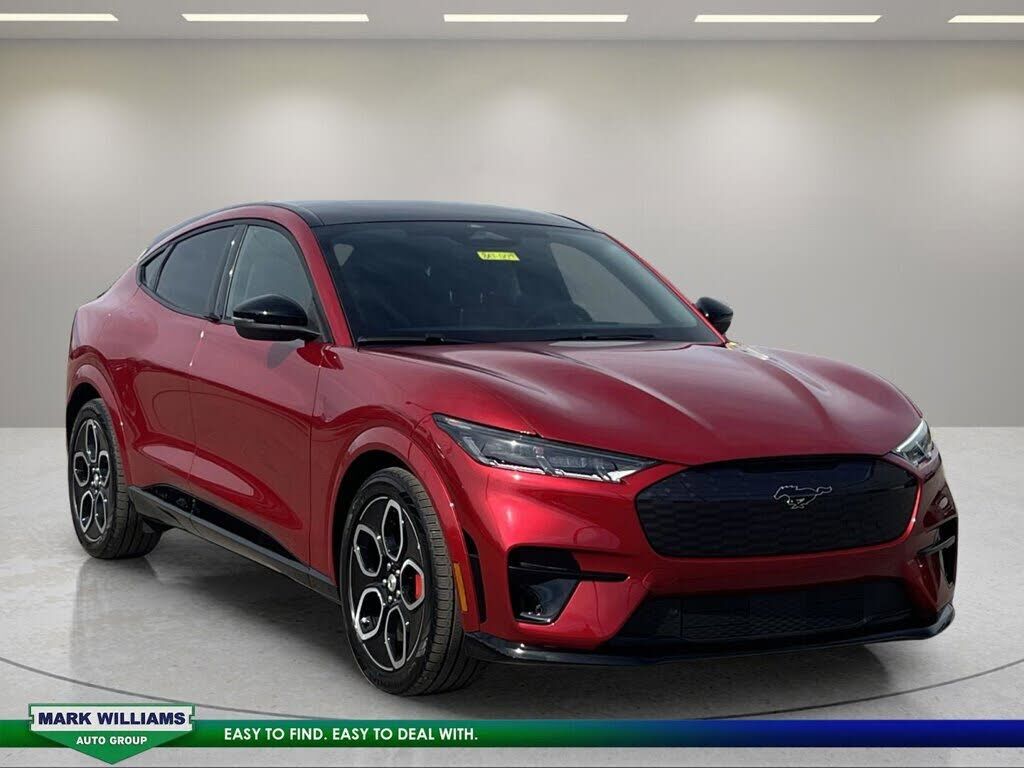 2021 FORD Mach-E