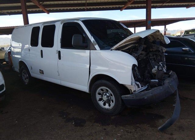 2013 CHEVROLET Express