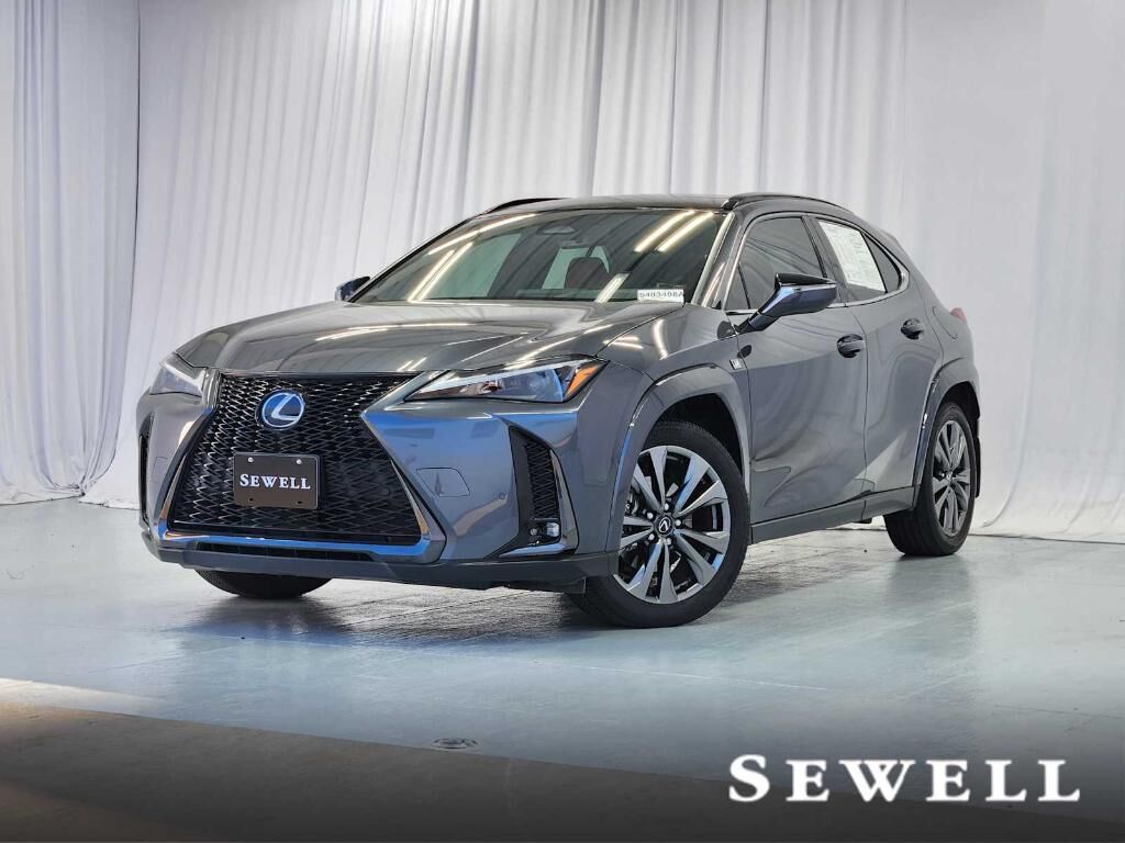 2025 LEXUS UX