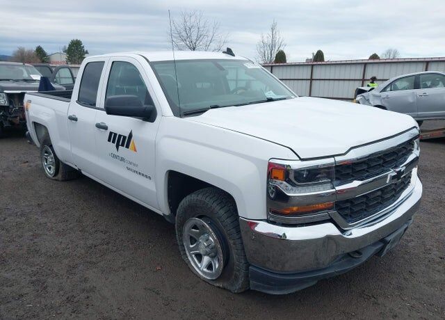 2018 CHEVROLET Silverado